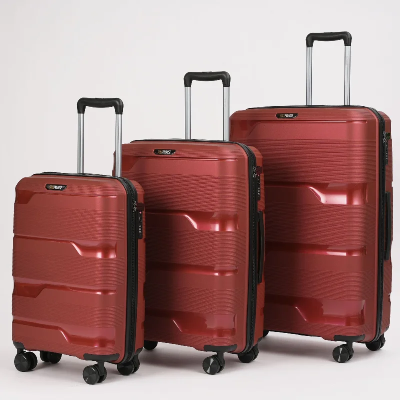 Travel - Size Toiletry Bottles with Leak - Proof Caps in ClearRed Hardcase Roller Luggage Set (28', 24' and 20')