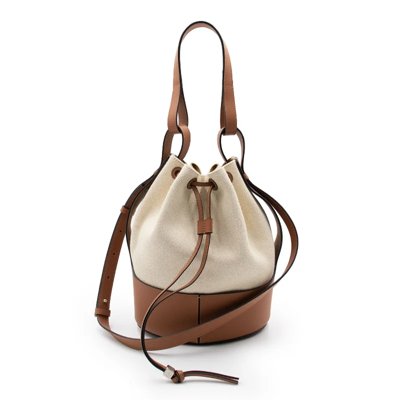 Vegan Leather Bucket Bag in Light Gray for the Ethical FashionistaMedium Balloon Bag in Canvas and Calfskin in Ecru