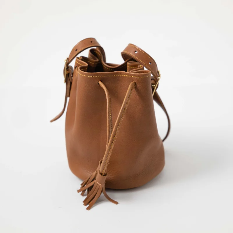 Metallic Bucket Bag in Rose Gold with Chain Strap for a Trendy Party LookCognac Cypress Bucket Bag